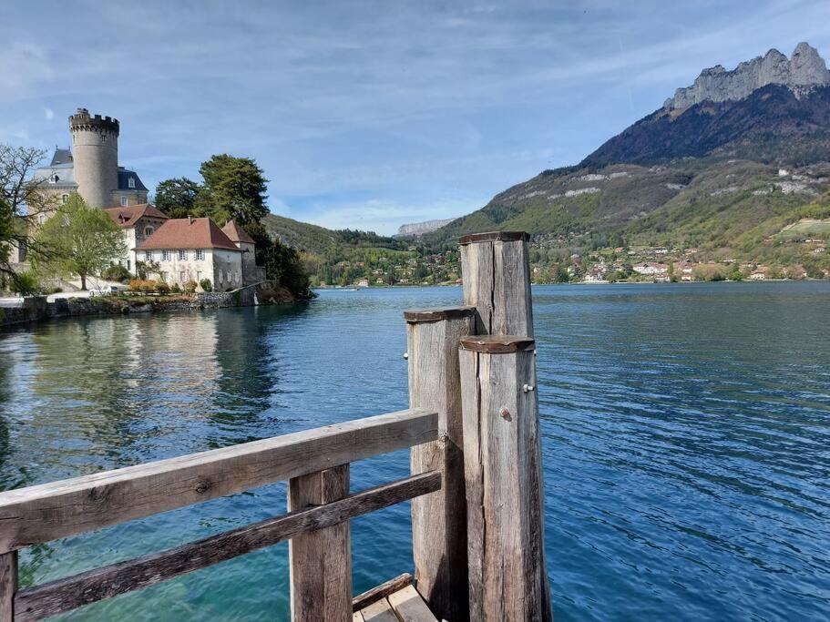 Charmant Et Spacieux Appartement A Quelques Pas Du Lac Duingt Extérieur photo